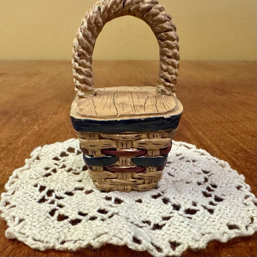 Vintage Faux Woven Basket Lamp Finial Resin Rope Handle Cottage Farmhouse